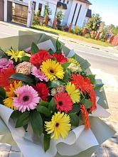 Букет цветов из:  Герберы #REPLACE_PRED# Кугеси