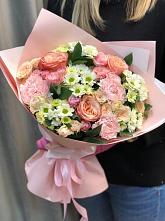 Букет цветов из:  Гвоздики, Розы и Хризантемы #REPLACE_PRED# Кугеси