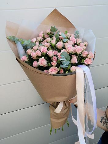 Букет цветов из: Розы в Кугеси