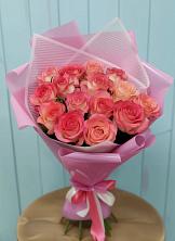 Букет 15 Розовых роз Равель в Кугеси